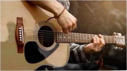 En iyi akustik gitarlar